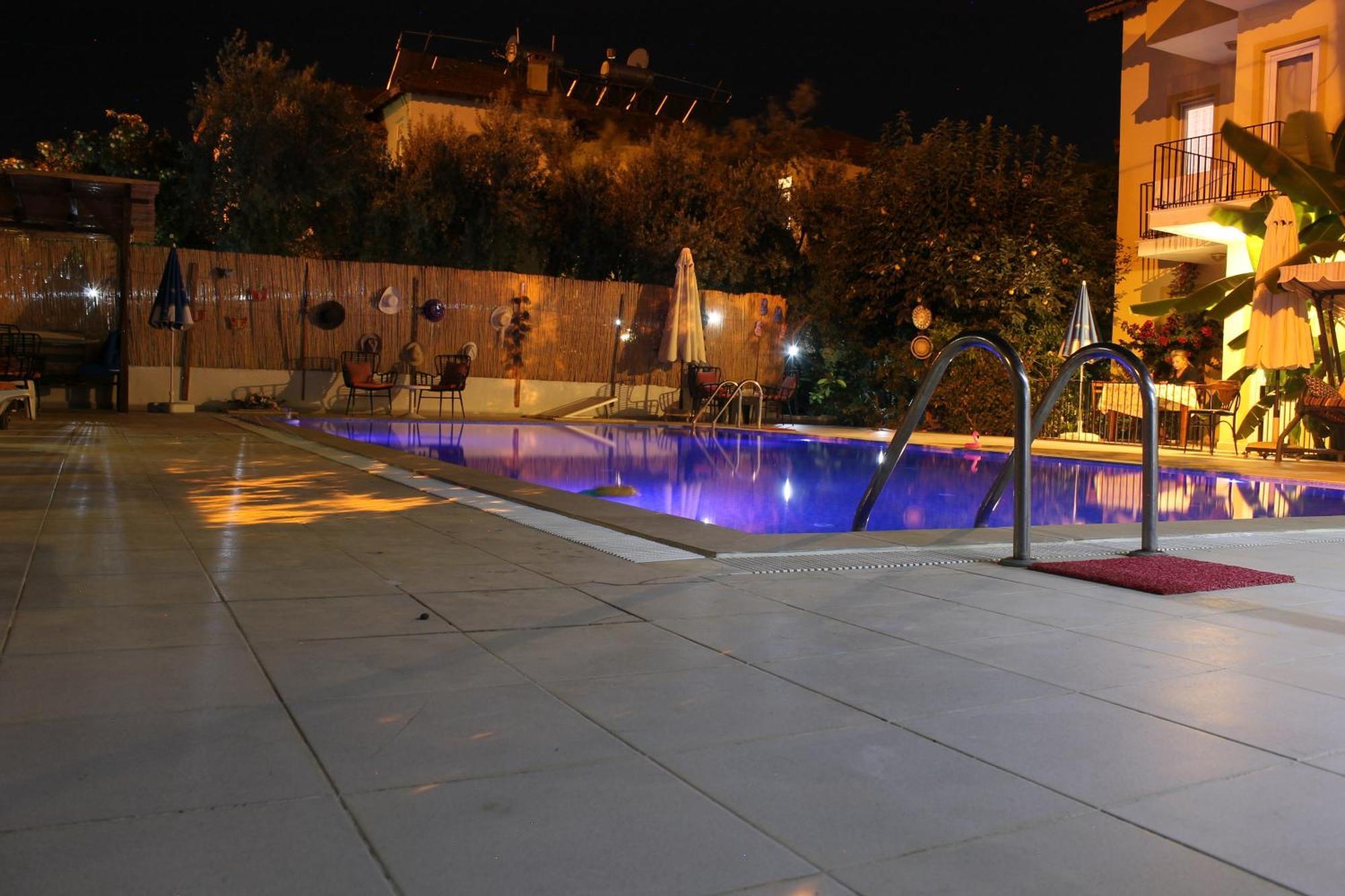 Sarihan Apart Otel Олудениз Экстерьер фото